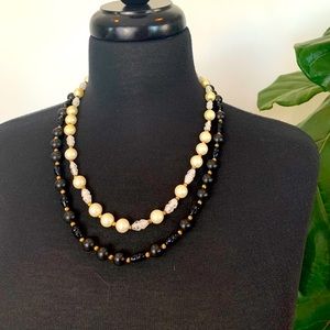 ♻️🌿Vintage | 1950s-1960s 2-Stranded Bead Necklace